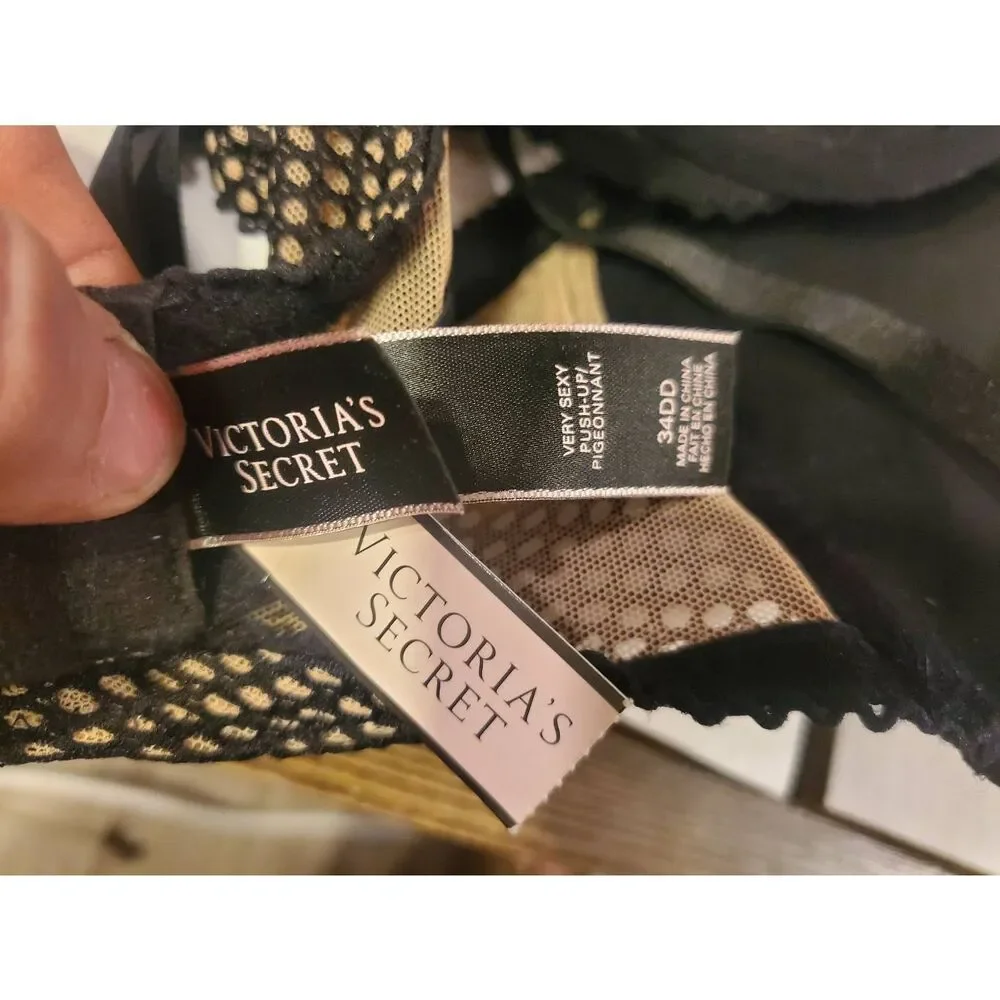 NWT Victoria Secret Very Sexy Push-Up Bra Size 34DD Black Lace Over Nude.
